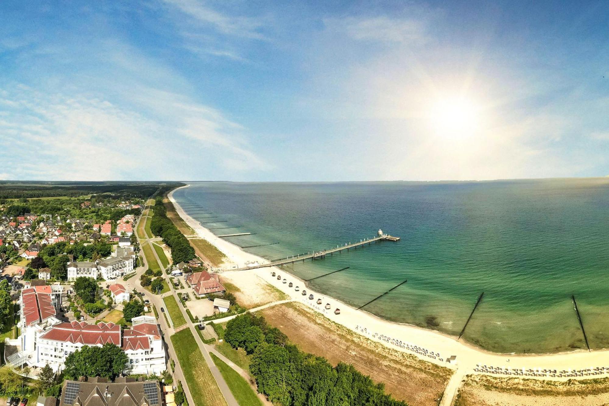 Leuchtturm An Der Seebruecke Zingst Eksteriør billede
